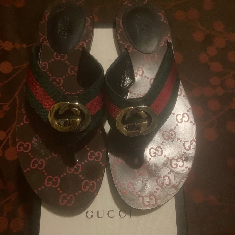 Gucci Kika GG Web Stripe Sandal EU 39, US 9 Flip Flop Flat Slide (run small)